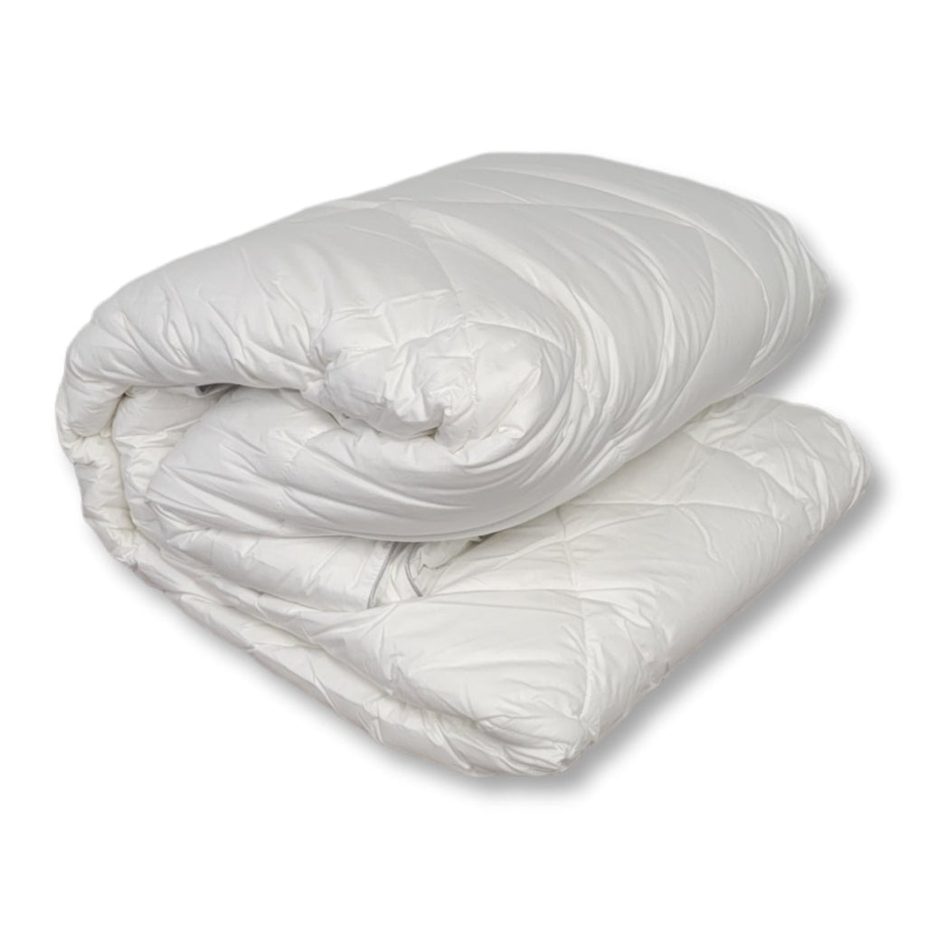 Cotton House - Hotel Comfort Synthetic Duvet, 100% Cotton, 100% MicroGel Fiber 3D Filling, Queen Size, White - - Mounts For Less